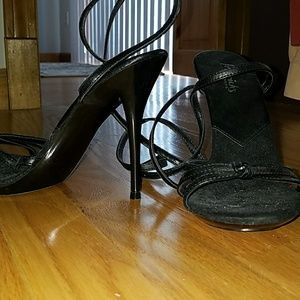 High heel shoes